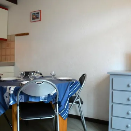 Сasa de vacaciones Maison Familiale 4 Couchages Avec Piscine A 700m De La Plage, - Fr-1-225-619 *
